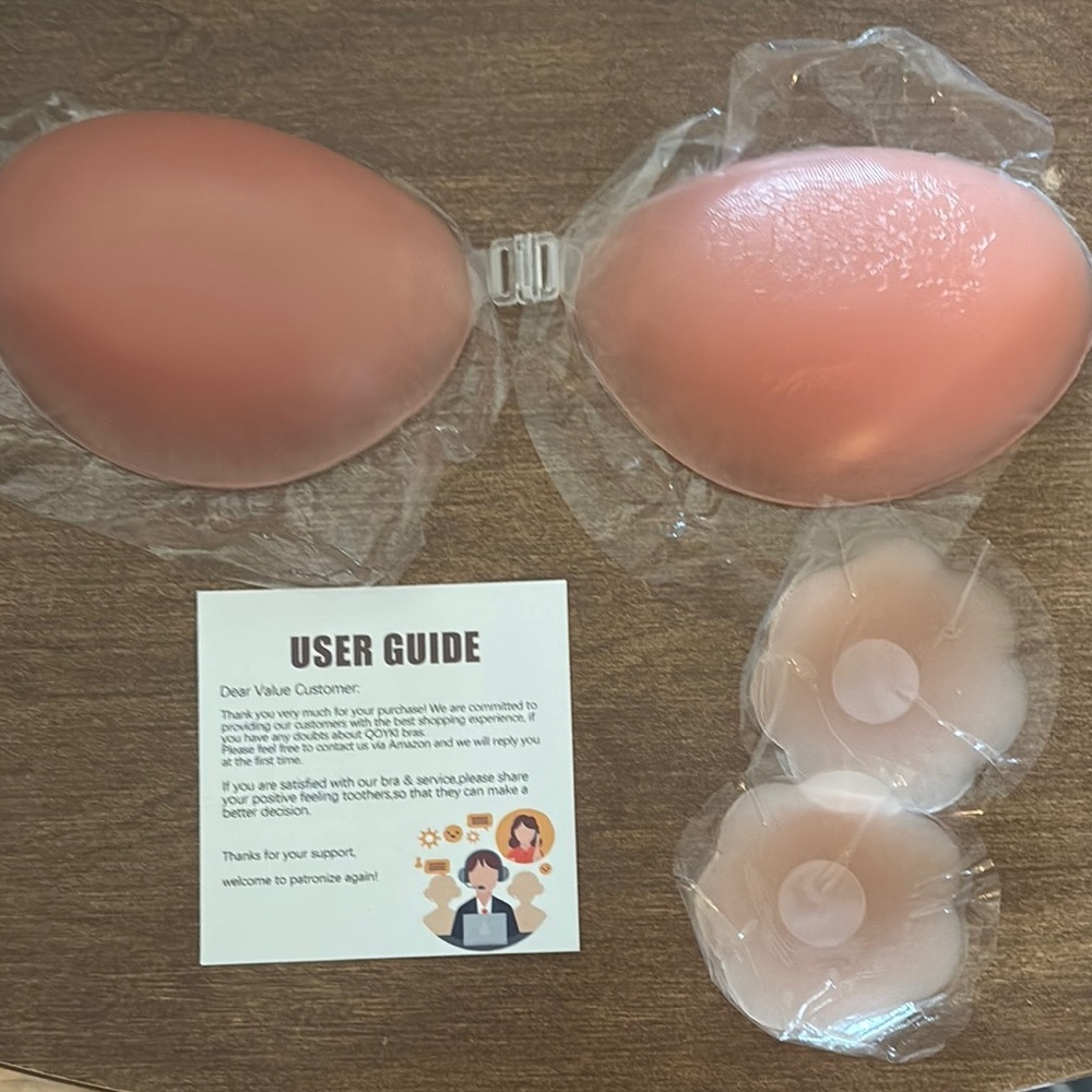 Seamless Adhesive Bra in Pink